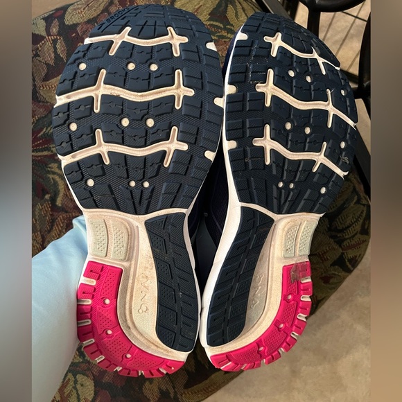 Brooks Women's ReStart Navy Athletic Shoes - Picture 10 of 12